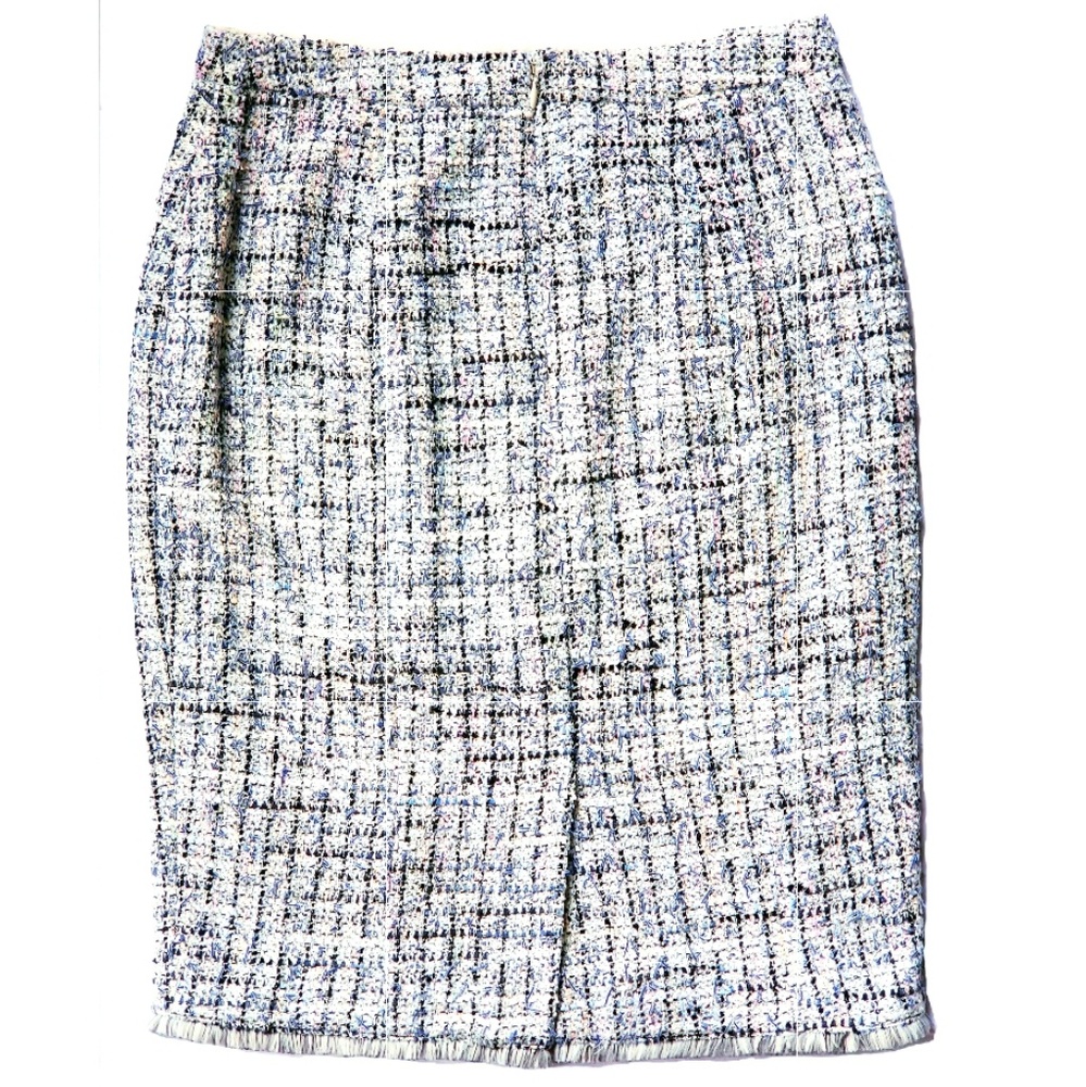Ann Taylor Tweed Pencil Skirt - Picture 3 of 7